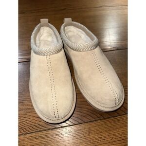 Kookaburra By UGG Size 9 Slippers / Clog - Excellent Condition!!